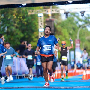 Race photo from BOGORUN 2026