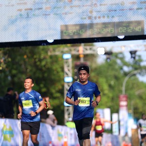 Race photo from BOGORUN 2026