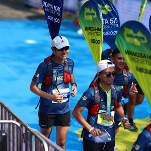 Race photo from BOGORUN 2026