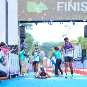 Race photo from BOGORUN 2026