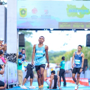 Race photo from BOGORUN 2026