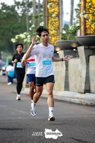 Race photo from Taman Budaya x BOGORUN 2025