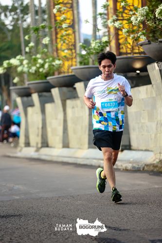 Race photo from Taman Budaya x BOGORUN 2025