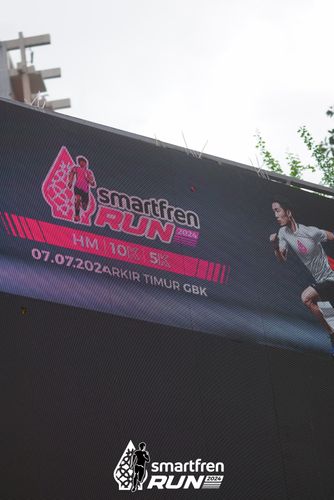 Race photo from Smartfren Run 2024
