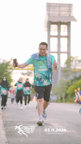 Race photo from Arutmin Borneo Run 2024