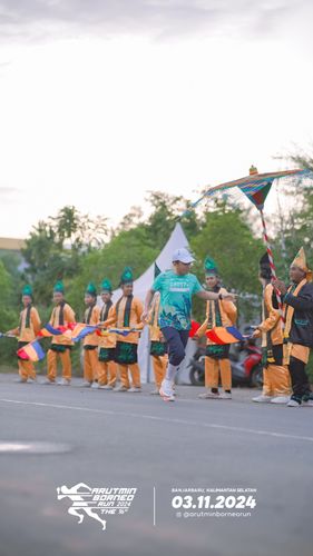Race photo from Arutmin Borneo Run 2024