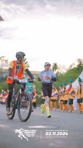 Race photo from Arutmin Borneo Run 2024