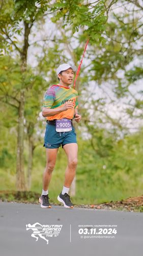 Race photo from Arutmin Borneo Run 2024