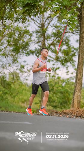 Race photo from Arutmin Borneo Run 2024
