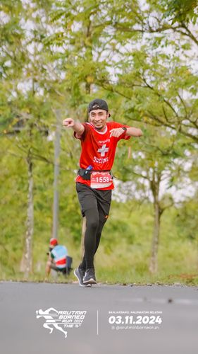 Race photo from Arutmin Borneo Run 2024