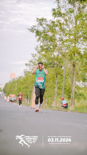Race photo from Arutmin Borneo Run 2024