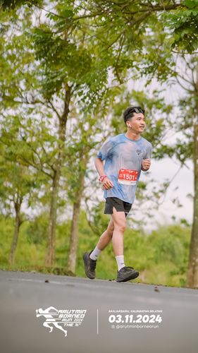 Race photo from Arutmin Borneo Run 2024