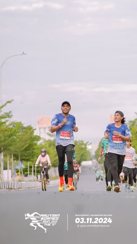 Race photo from Arutmin Borneo Run 2024