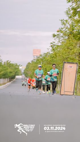 Race photo from Arutmin Borneo Run 2024