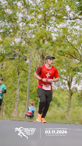 Race photo from Arutmin Borneo Run 2024