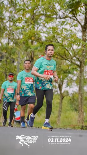 Race photo from Arutmin Borneo Run 2024