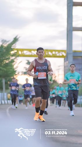 Race photo from Arutmin Borneo Run 2024