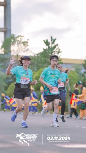 Race photo from Arutmin Borneo Run 2024