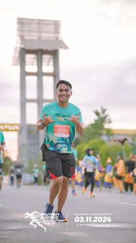 Race photo from Arutmin Borneo Run 2024