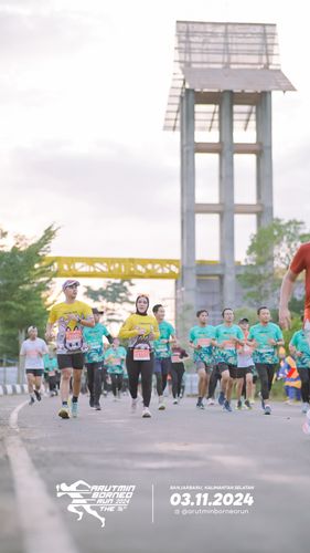 Race photo from Arutmin Borneo Run 2024