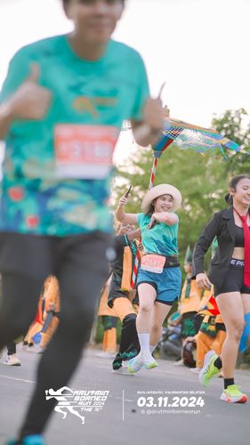 Race photo from Arutmin Borneo Run 2024