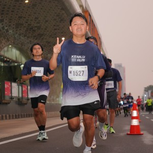 Race photo from KEMLU RUN 2026