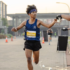 Race photo from YUK TRAVEL RUN