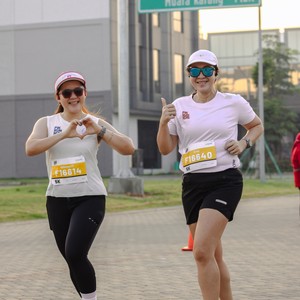 Race photo from YUK TRAVEL RUN