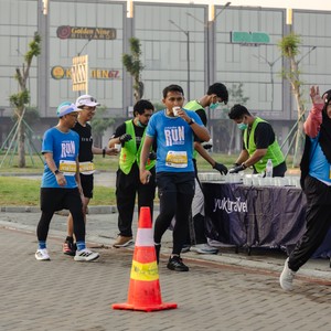 Race photo from YUK TRAVEL RUN
