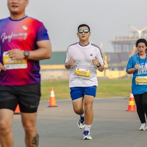 Race photo from YUK TRAVEL RUN