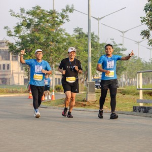 Race photo from YUK TRAVEL RUN