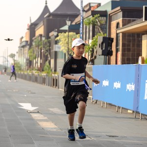 Race photo from YUK TRAVEL RUN
