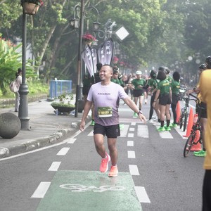 Race photo from Yumaju Berlebarun Besama ASICS