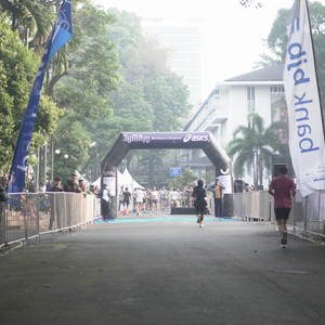 Race photo from Yumaju Berlebarun Besama ASICS