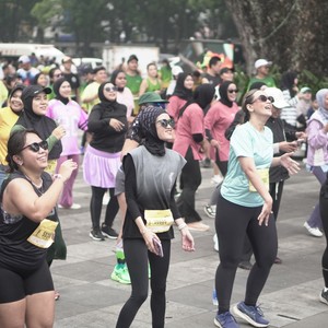 Race photo from Yumaju Berlebarun Besama ASICS