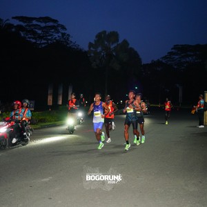 Race photo from BOGORUN 2026