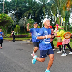 Race photo from BOGORUN 2026