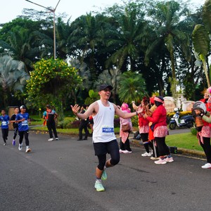 Race photo from BOGORUN 2026