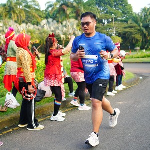 Race photo from BOGORUN 2026