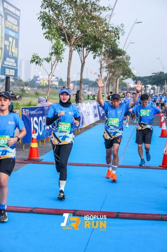 Race photo from ISOPlus Run 2024 Jakarta
