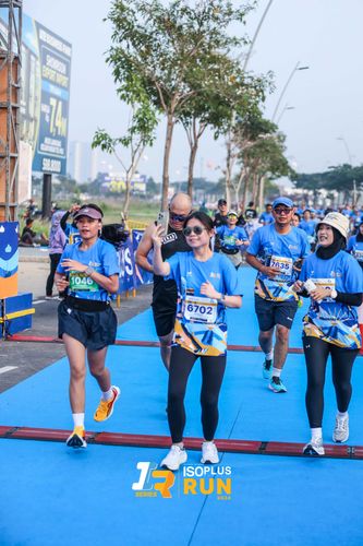 Race photo from ISOPlus Run 2024 Jakarta