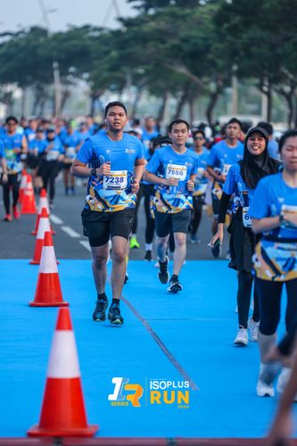 Race photo from ISOPlus Run 2024 Jakarta