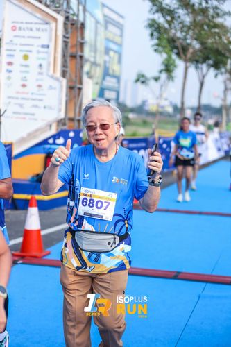 Race photo from ISOPlus Run 2024 Jakarta
