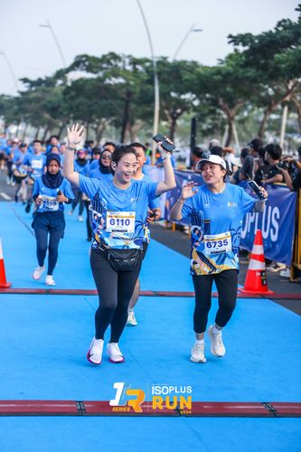 Race photo from ISOPlus Run 2024 Jakarta