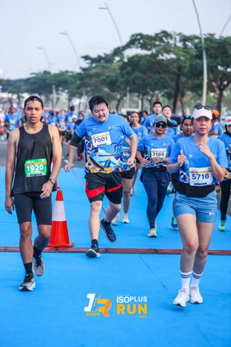 Race photo from ISOPlus Run 2024 Jakarta