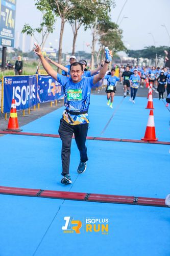 Race photo from ISOPlus Run 2024 Jakarta