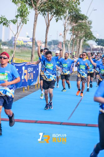 Race photo from ISOPlus Run 2024 Jakarta