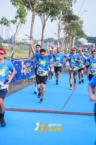 Race photo from ISOPlus Run 2024 Jakarta