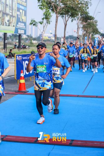 Race photo from ISOPlus Run 2024 Jakarta