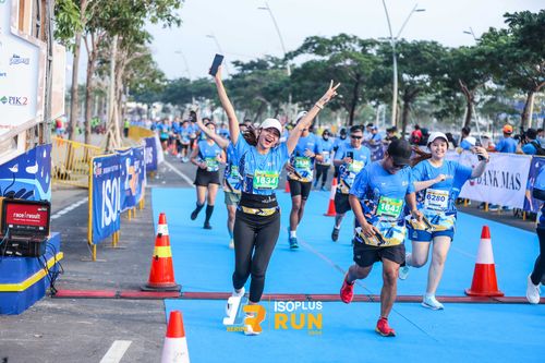 Race photo from ISOPlus Run 2024 Jakarta